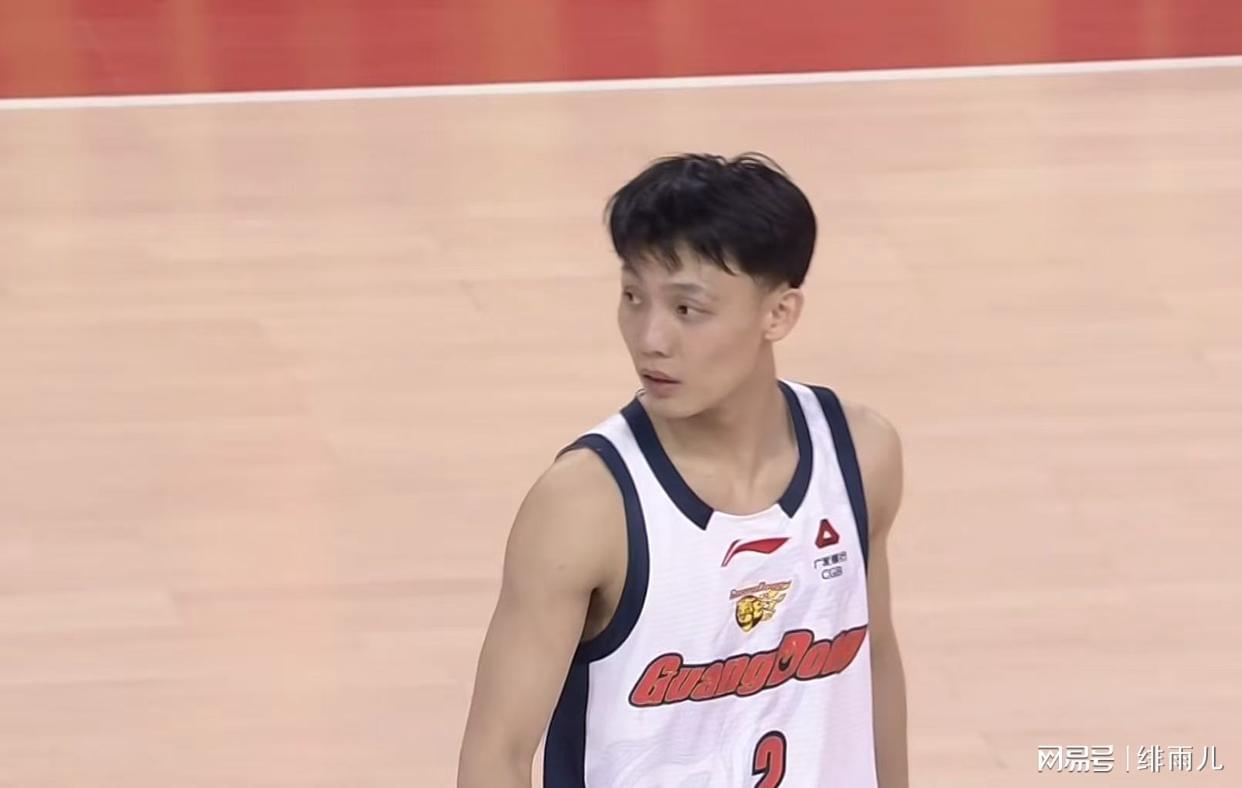 世界杯官方平台-终于来了!广东队迎来“新锋线王炸”,朱芳雨拒绝更换外援?